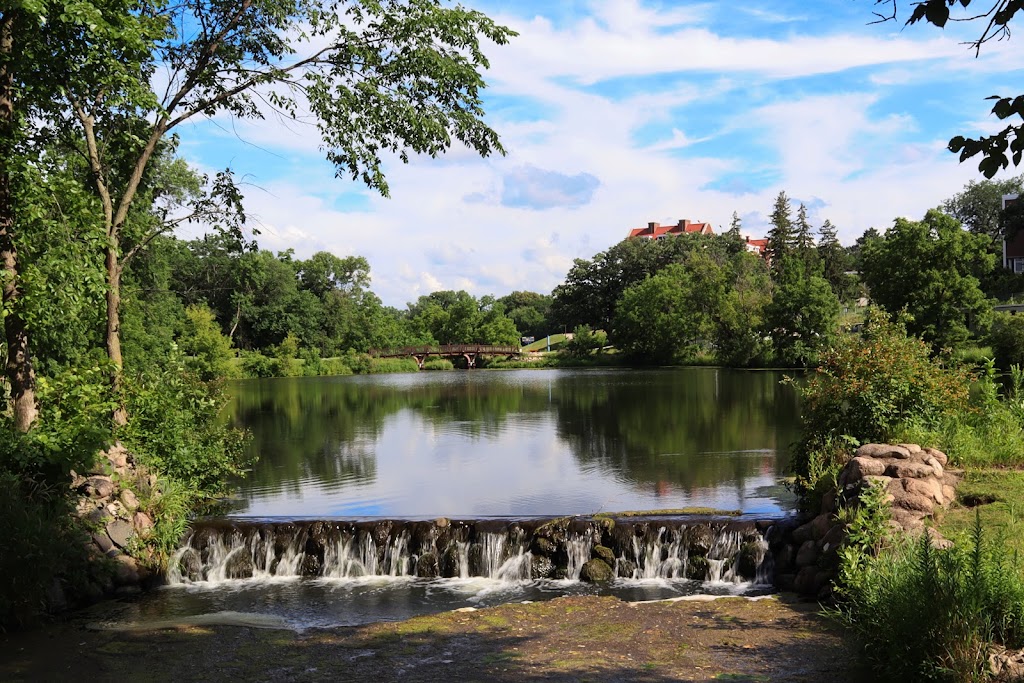 Cowling Arboretum | MN-19, Northfield, MN 55057, USA | Phone: (507) 222-4543