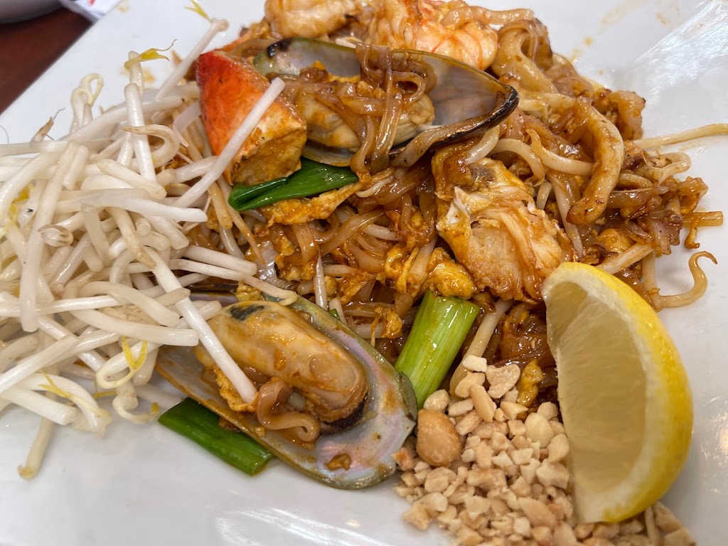 Banana Bay Restaurant #2 | 5747 Rosemead Blvd, Temple City, CA 91780, USA | Phone: (626) 593-5155