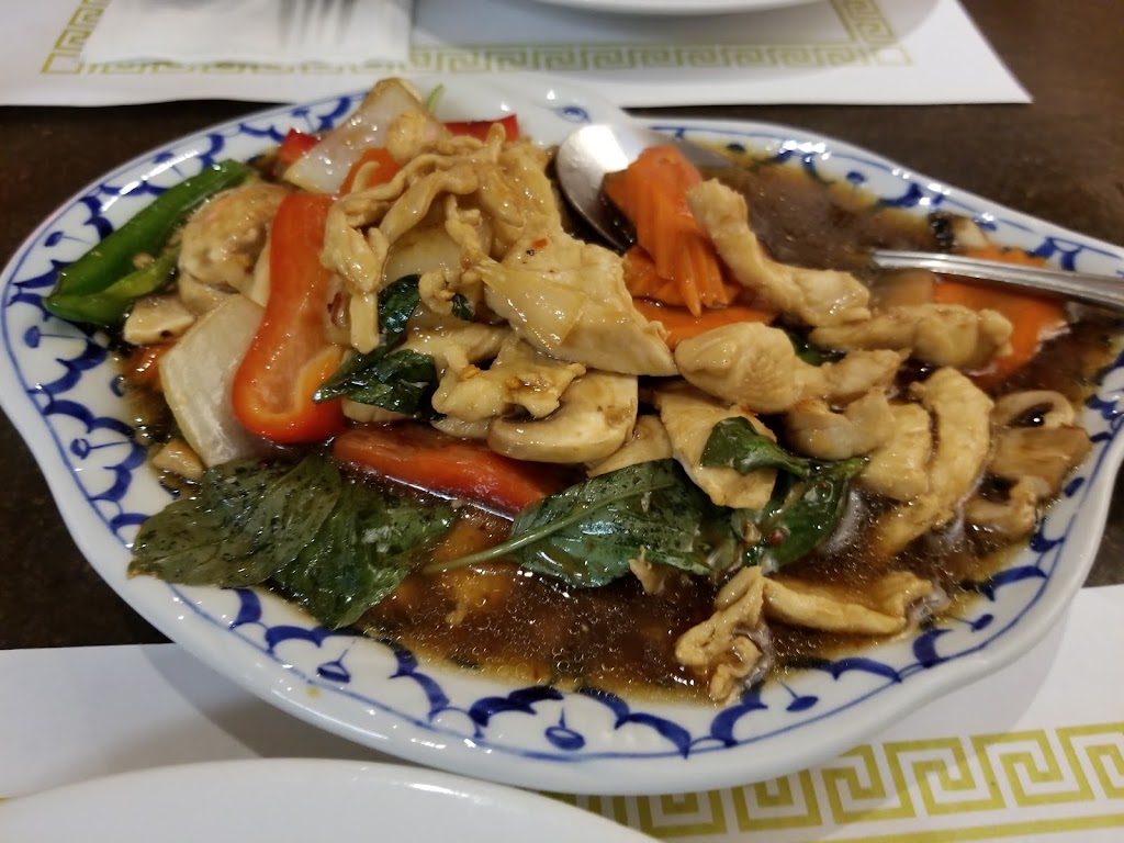 Darunee Thai Cuisine | 1001 W San Marcos Blvd, San Marcos, CA 92078, USA | Phone: (760) 752-0091