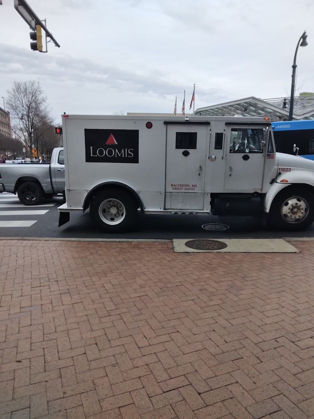 Loomis Armored US | 8015 Corporate Ct, Springfield, VA 22153 | Phone: (703) 866-0400