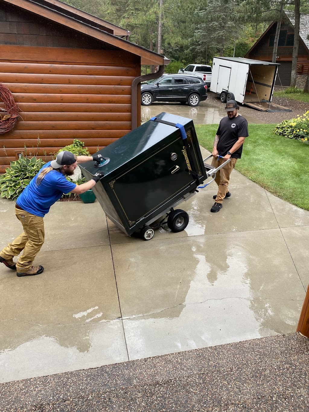 In The Nick Of Time Moving | 1517 Lang St, West Bend, WI 53090, USA | Phone: (877) 266-6704