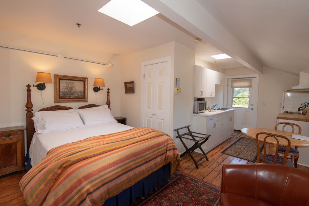 The Grooms Quarters | 12050 CA-1, Point Reyes Station, CA 94956, USA | Phone: (415) 663-9696
