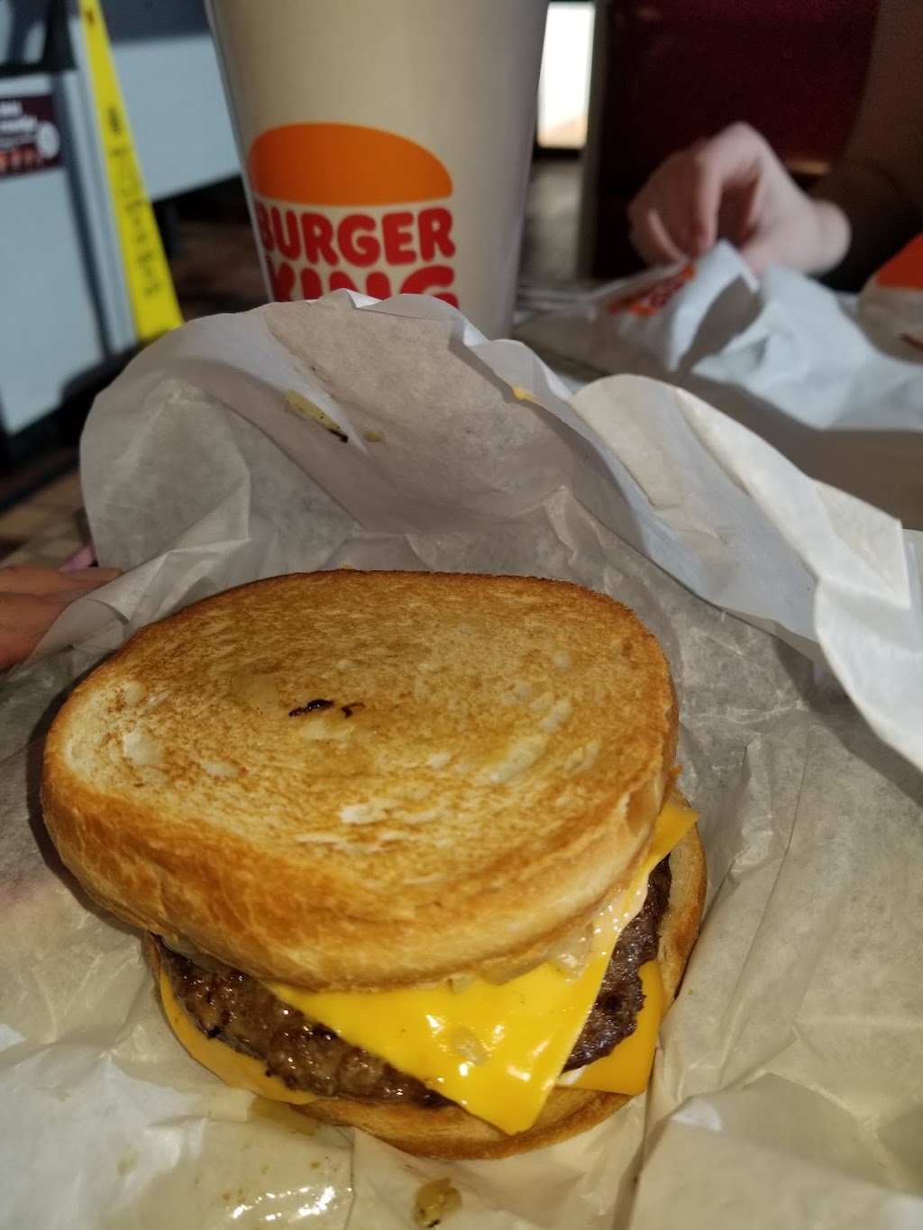 Burger King | 109 Hwy AT, Villa Ridge, MO 63089, USA | Phone: (636) 742-2011