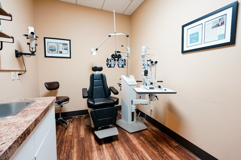 Advanced Vision Care Of North Arlington | 827 E Lamar Blvd, Arlington, TX 76011, USA | Phone: (817) 275-0655