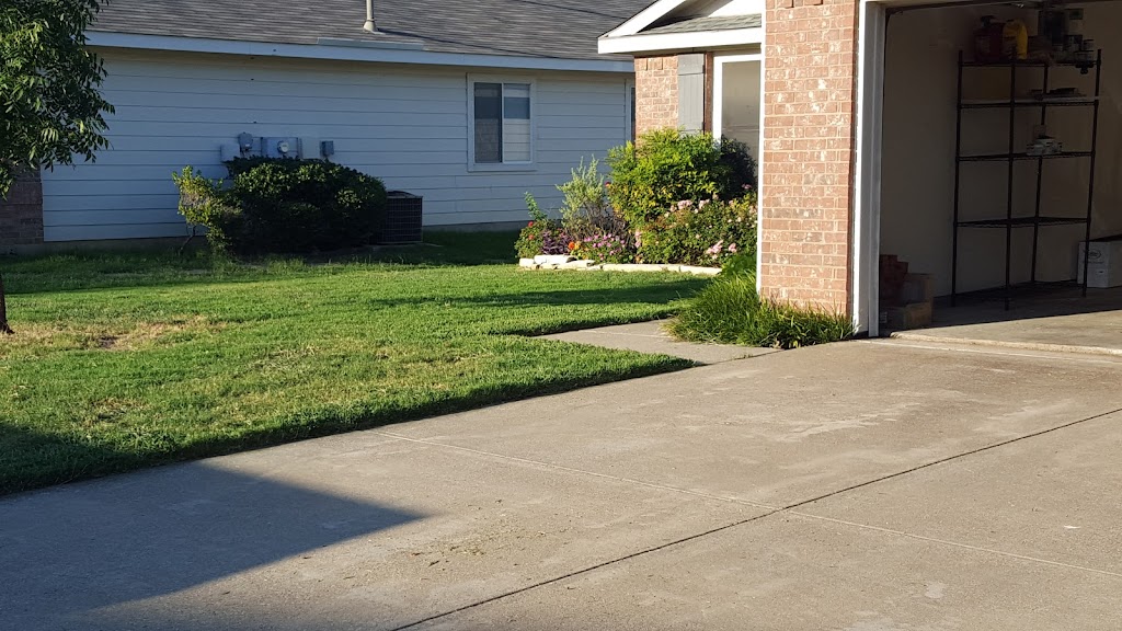 Argyle Mowing and LawnCare | 440 US-377, Argyle, TX 76226, USA | Phone: (855) 204-0357