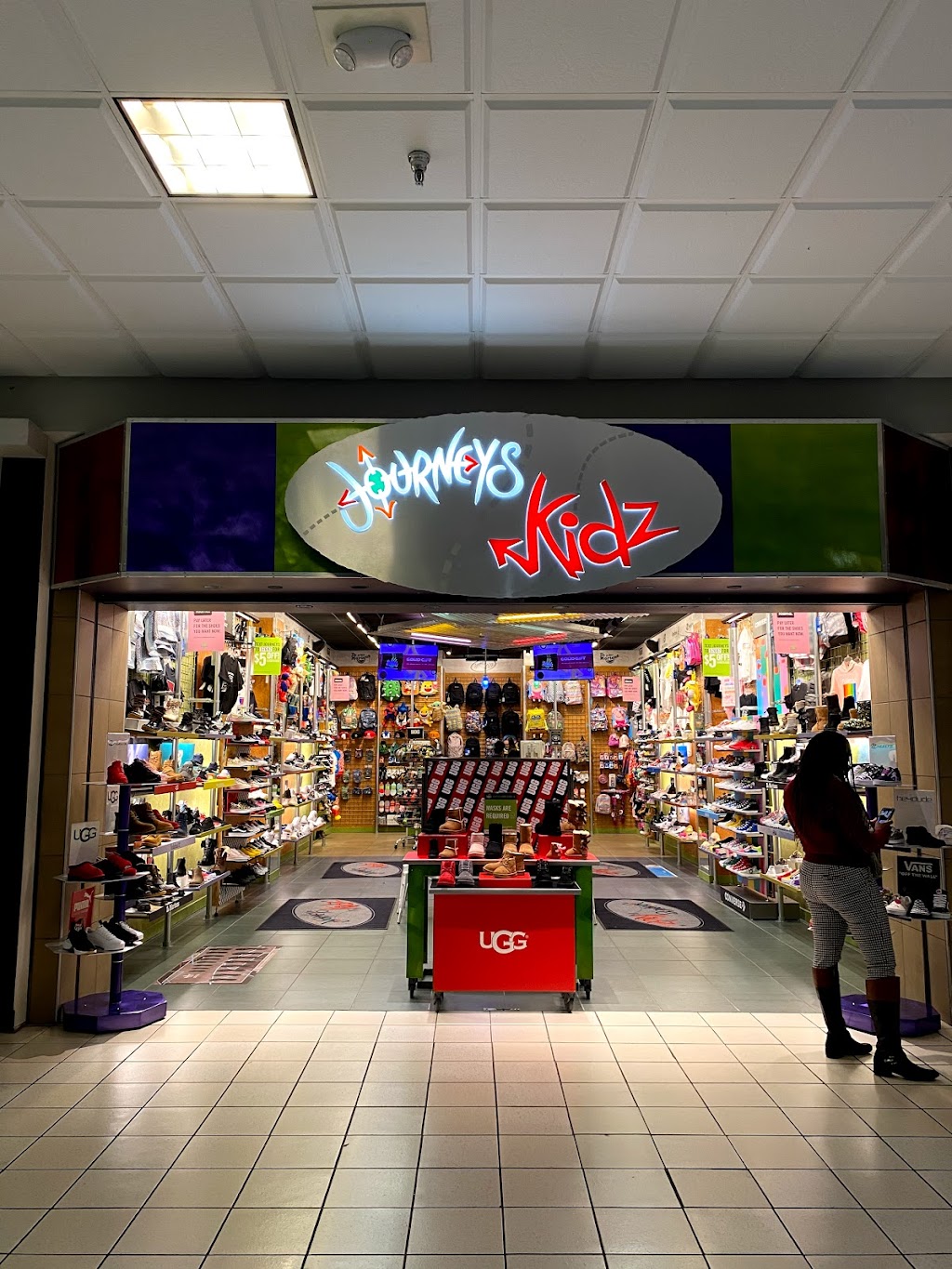 Journeys Kidz | 2700 Miamisburg Centerville Rd, Dayton, OH 45459, USA | Phone: (937) 435-5811