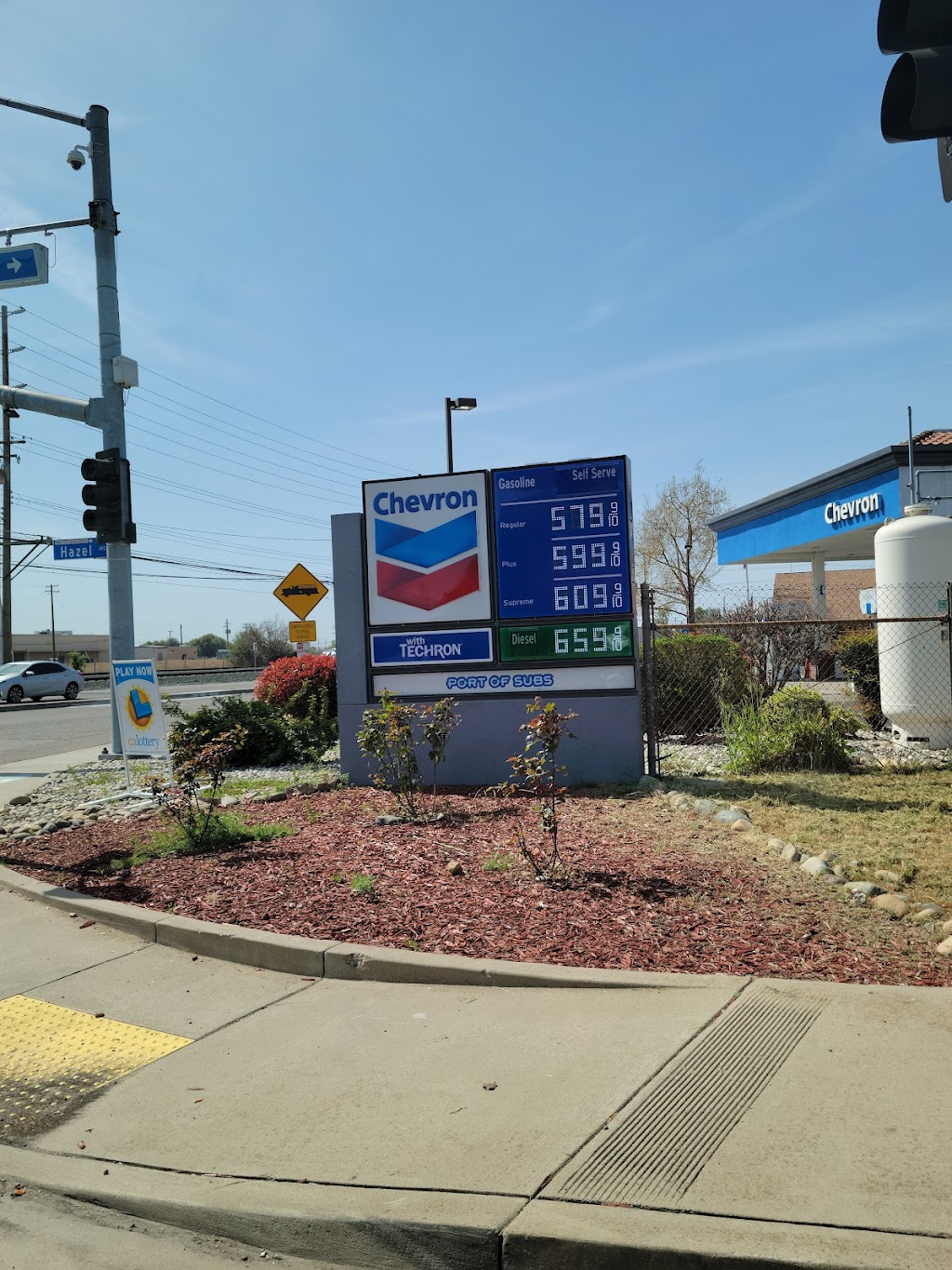 Chevron | 12399 Folsom Blvd #6331, Rancho Cordova, CA 95742 | Phone: (916) 351-9090