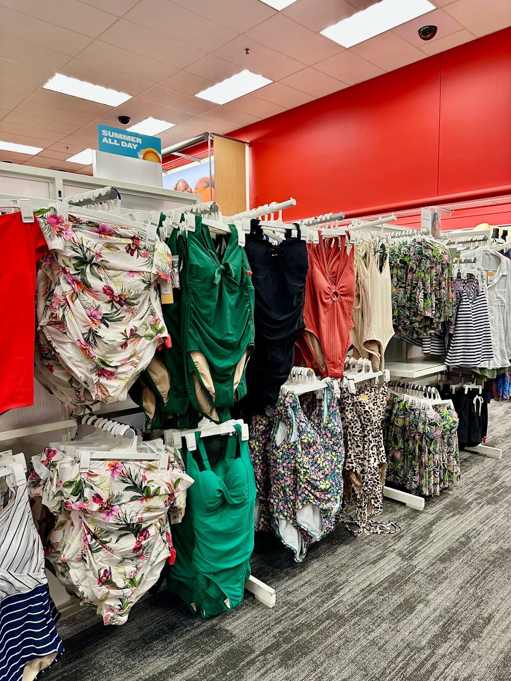 Target | 4401 Commercial Way, Spring Hill, FL 34606, USA | Phone: (352) 596-1411