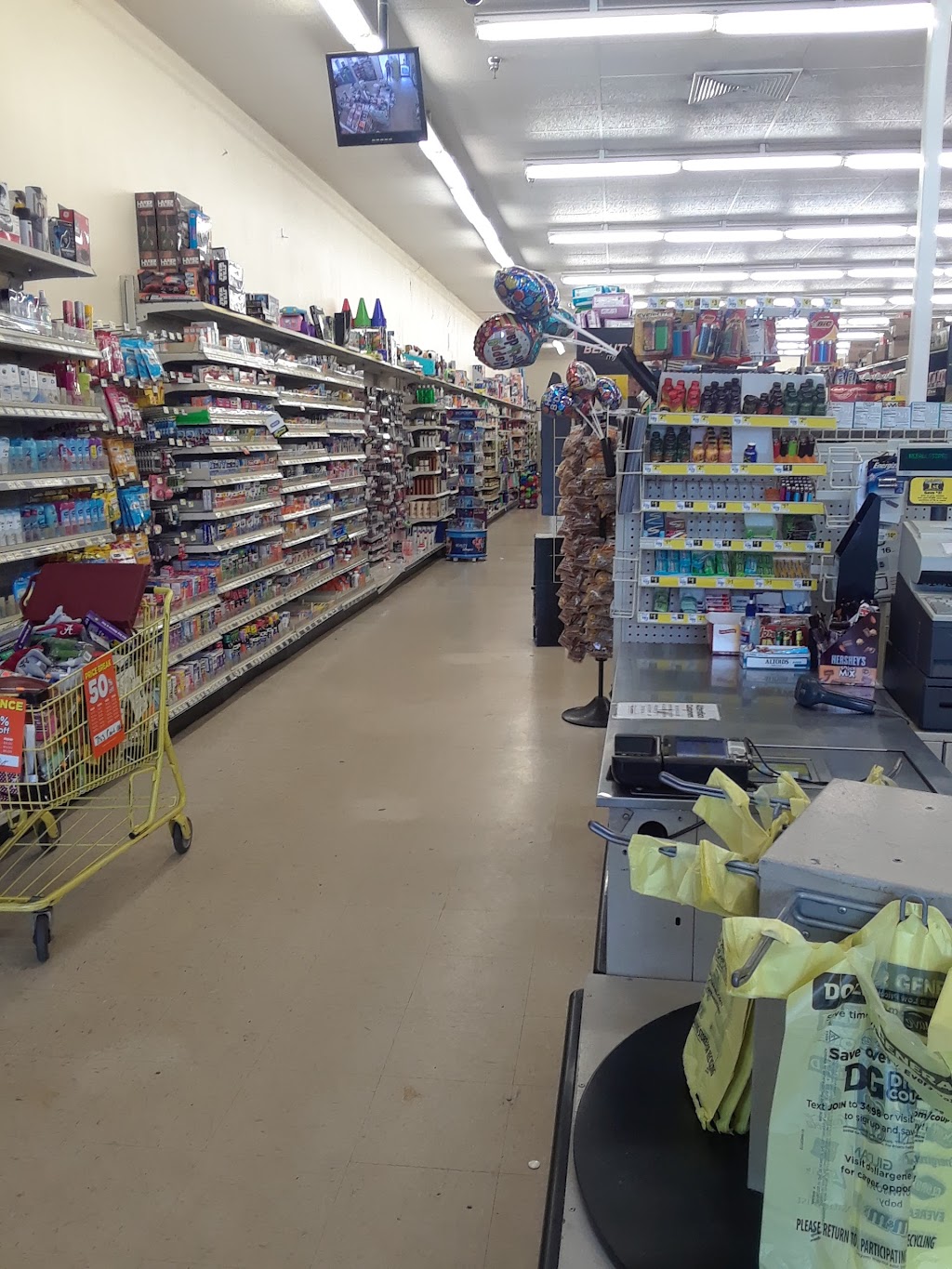 Dollar General | 316 W College St, Columbiana, AL 35051, USA | Phone: (205) 670-1220