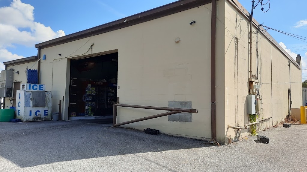 Beverage Castle | 1408 E Baker St, Plant City, FL 33563, USA | Phone: (813) 752-1615
