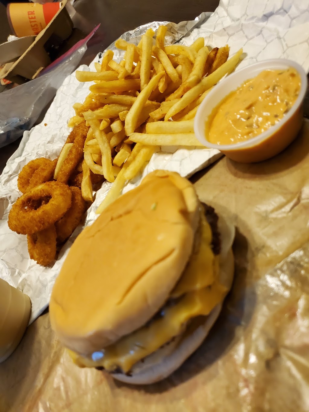 Burgermaster | Parking lot, 18626 Bothell Everett Hwy, Bothell, WA 98012, USA | Phone: (425) 486-8980