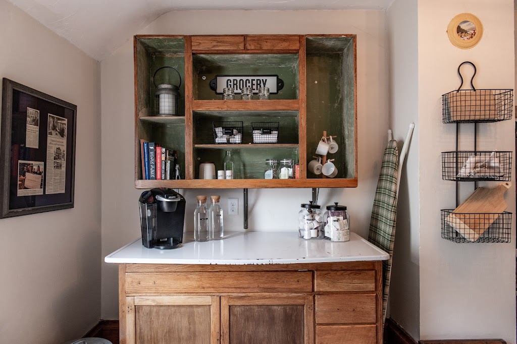 The Praha Inn - New Prague, MN. | 120 Main St W, New Prague, MN 56071, USA | Phone: (612) 787-7242