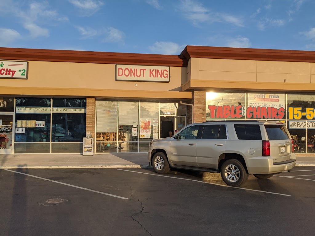 Donut King | 1607 Contra Costa Blvd, Pleasant Hill, CA 94523, USA | Phone: (925) 682-8128