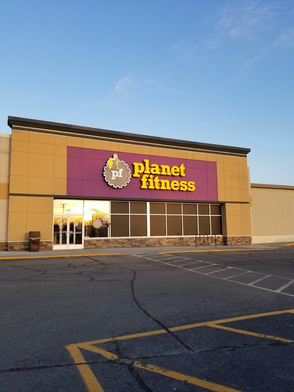 Planet Fitness | 1101 S Lapeer Rd, Lake Orion, MI 48360, USA | Phone: (248) 783-7200