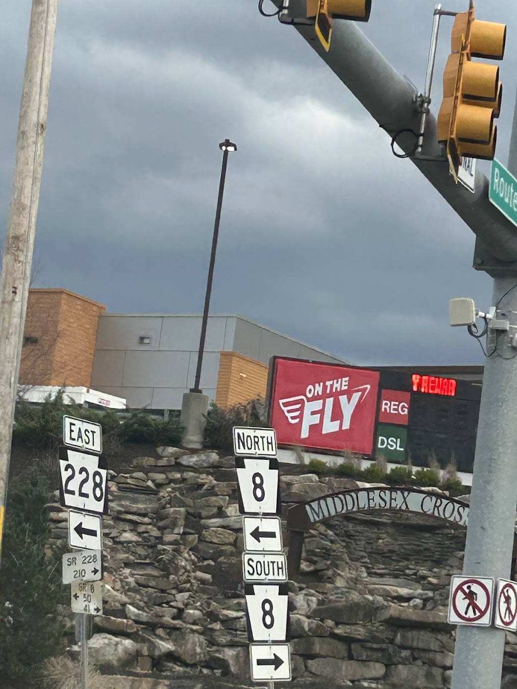 On The Fly | 5051 Adair Ave, Valencia, PA 16059, USA | Phone: (724) 364-8500