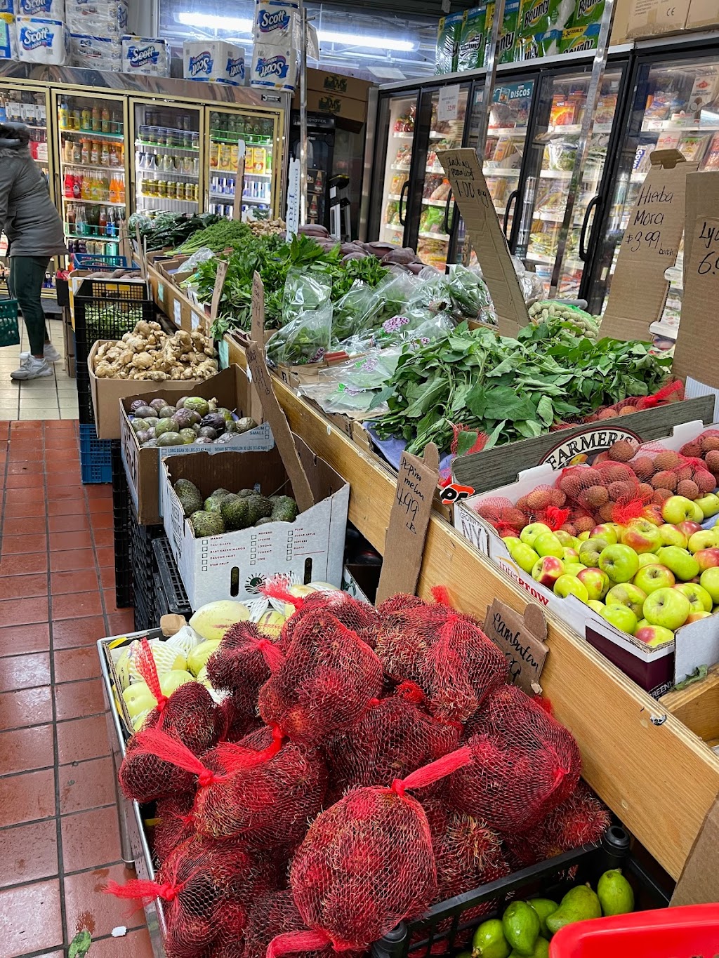 Dollar Up Fruit | 6127 Roosevelt Ave, Queens, NY 11377, USA | Phone: (718) 779-6398
