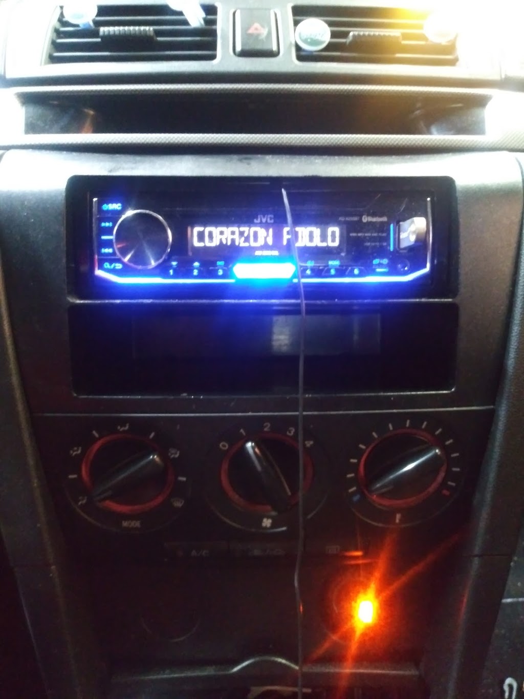 Reyes and Sons Car Audio Shop | 704 Walnut Cir E, Garland, TX 75040, USA | Phone: (214) 563-4659