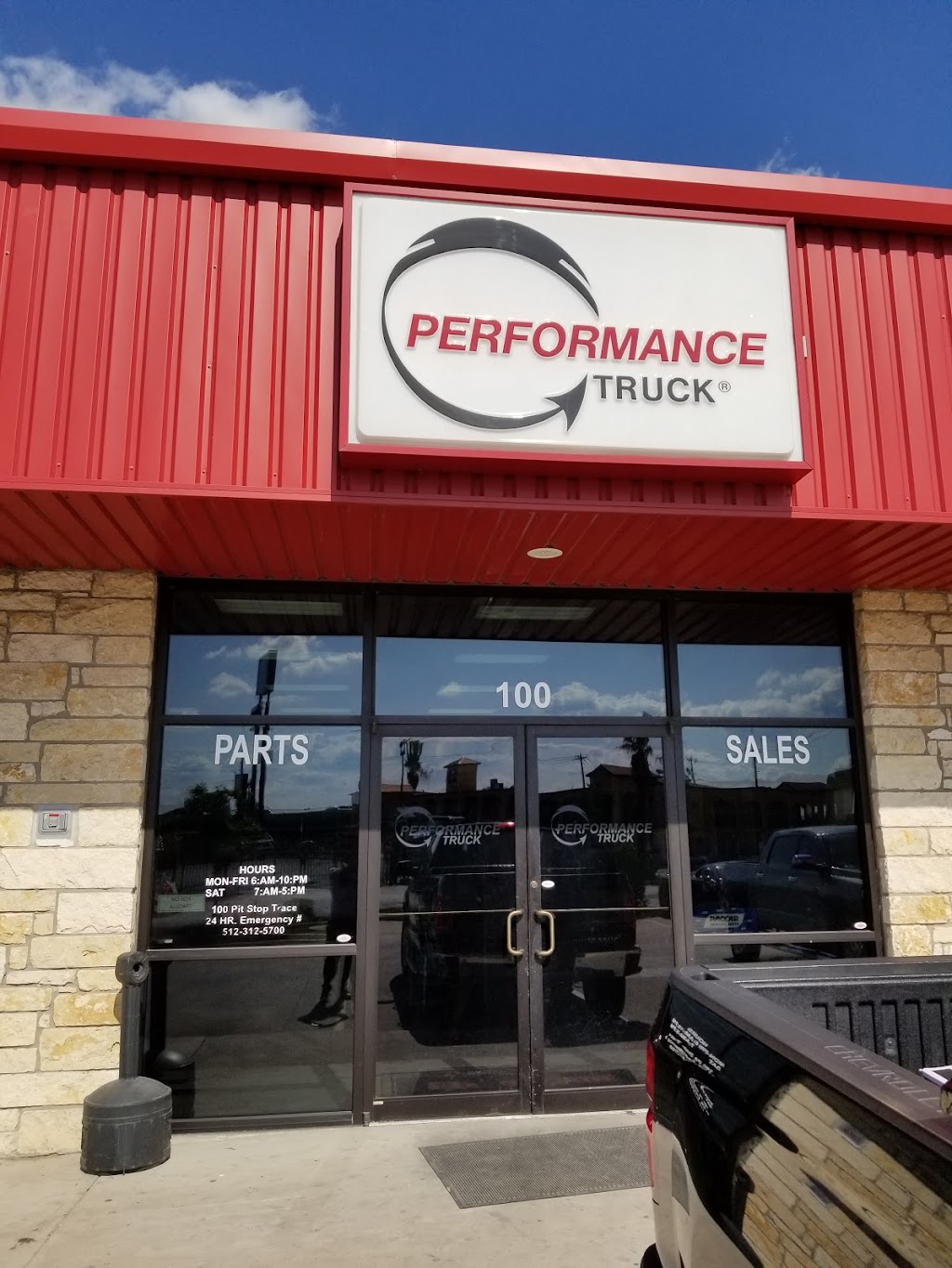 Performance Truck Buda | 100 Pit Stop Trce, Buda, TX 78610, USA | Phone: (512) 312-5700