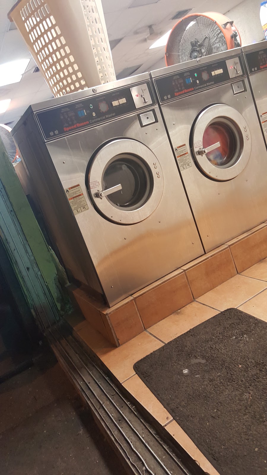 Alpha Laundromat | 2235 NW 28th St, Miami, FL 33142, USA | Phone: (305) 635-0120