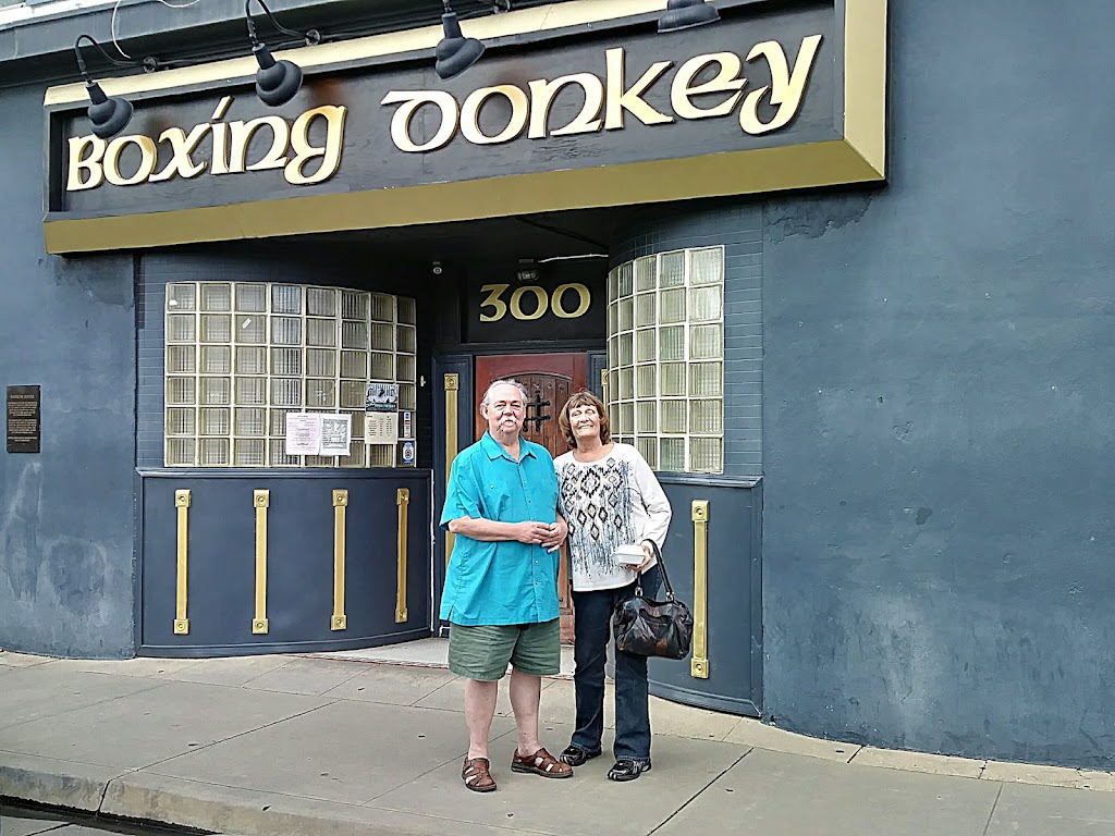 The Boxing Donkey Irish Pub & Restaurant | 300 Lincoln St, Roseville, CA 95678, USA | Phone: (916) 797-3665