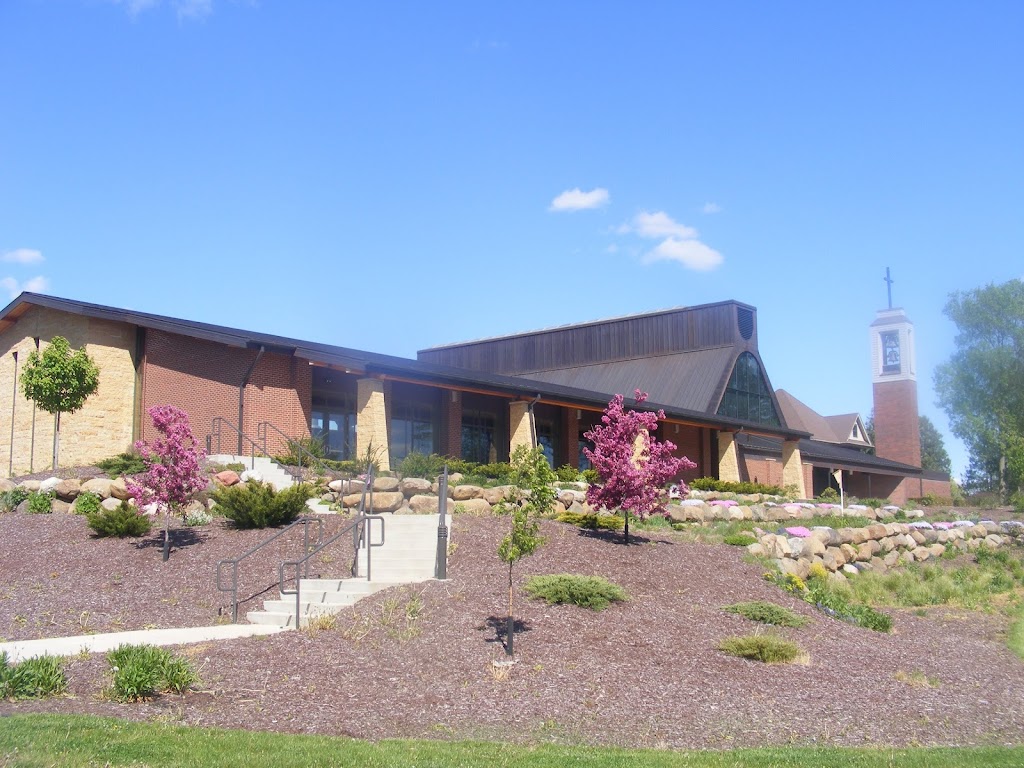 St Francis Xavier Catholic Church and school | 2947 Thinnes St, Cross Plains, WI 53528, USA | Phone: (608) 798-0100