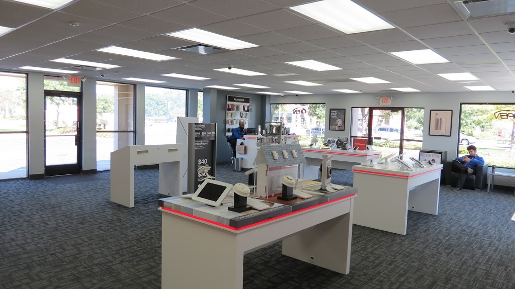 Verizon | 10930 Belleville Rd, Belleville, MI 48111, USA | Phone: (734) 796-8200