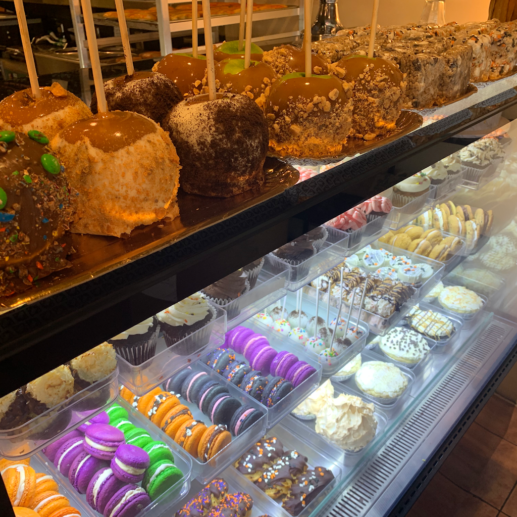 The Village Bake Shoppe | 417 Center St, Lewiston, NY 14092, USA | Phone: (716) 754-2300