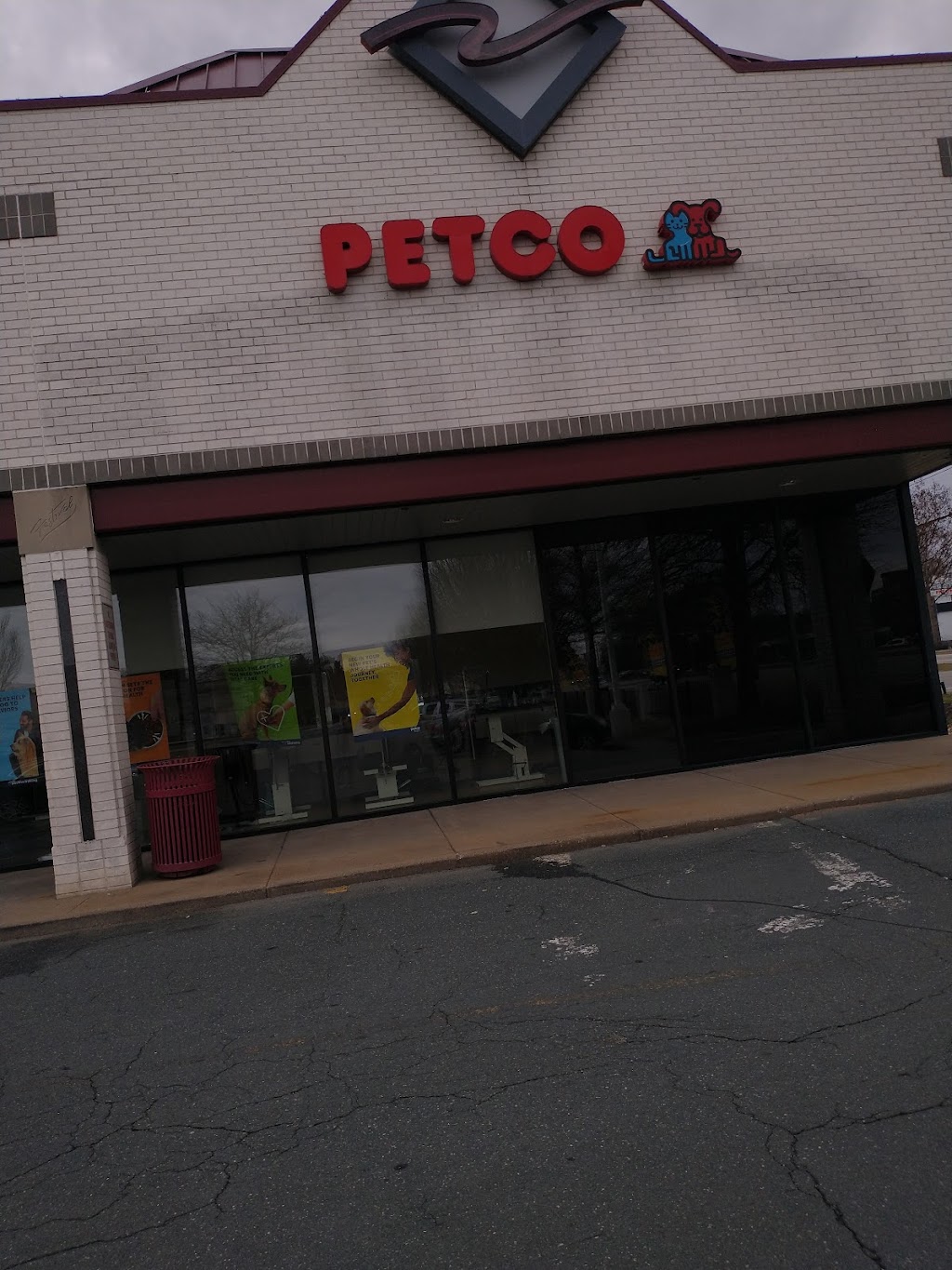 Petco | 9700 Midlothian Turnpike, Richmond, VA 23235, USA | Phone: (804) 272-1649