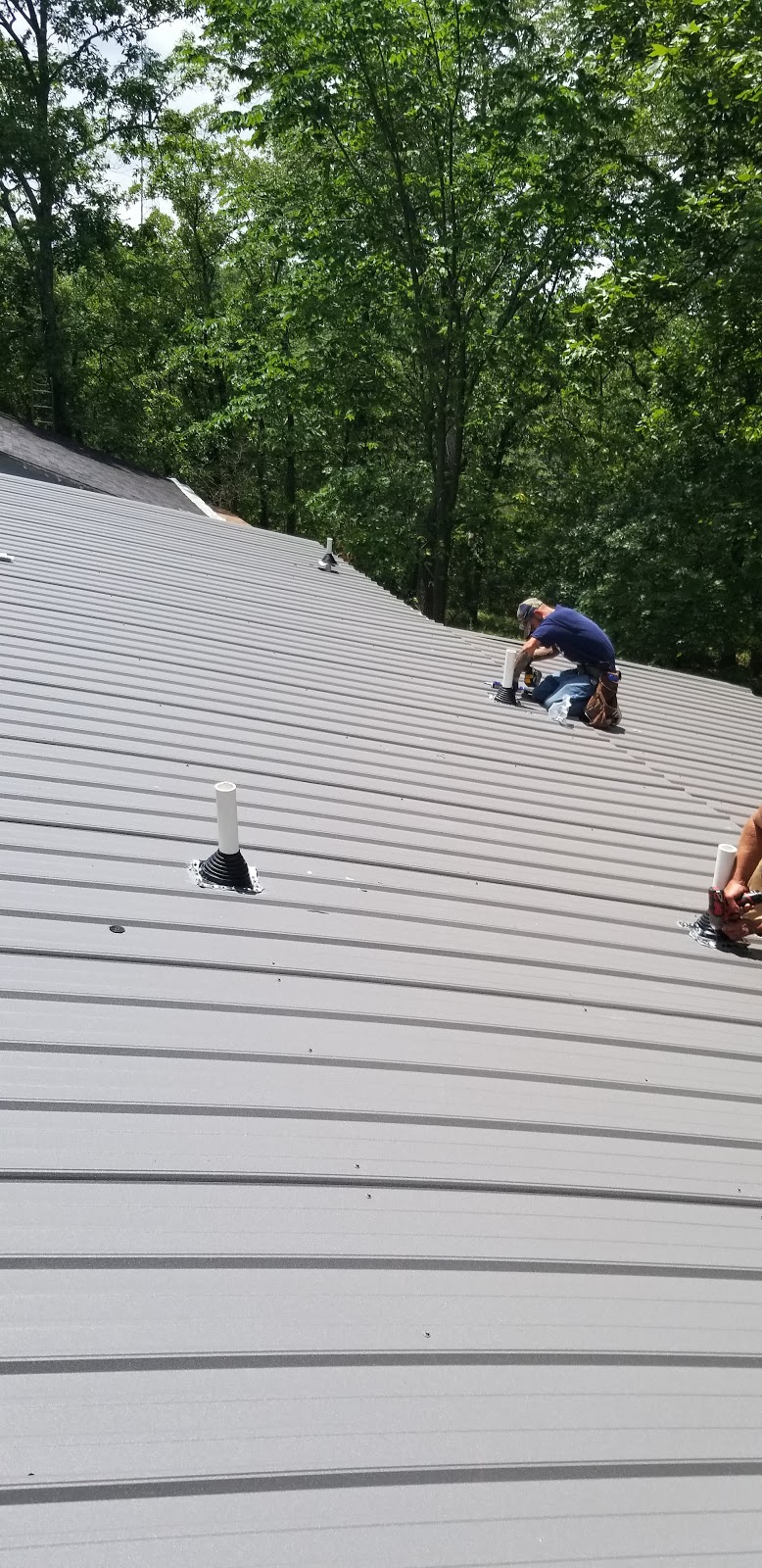 A-1 Hedrick Roofing LLC | Bates, Meadow Cir Dr, Pacific, MO 63069, USA | Phone: (636) 744-5510