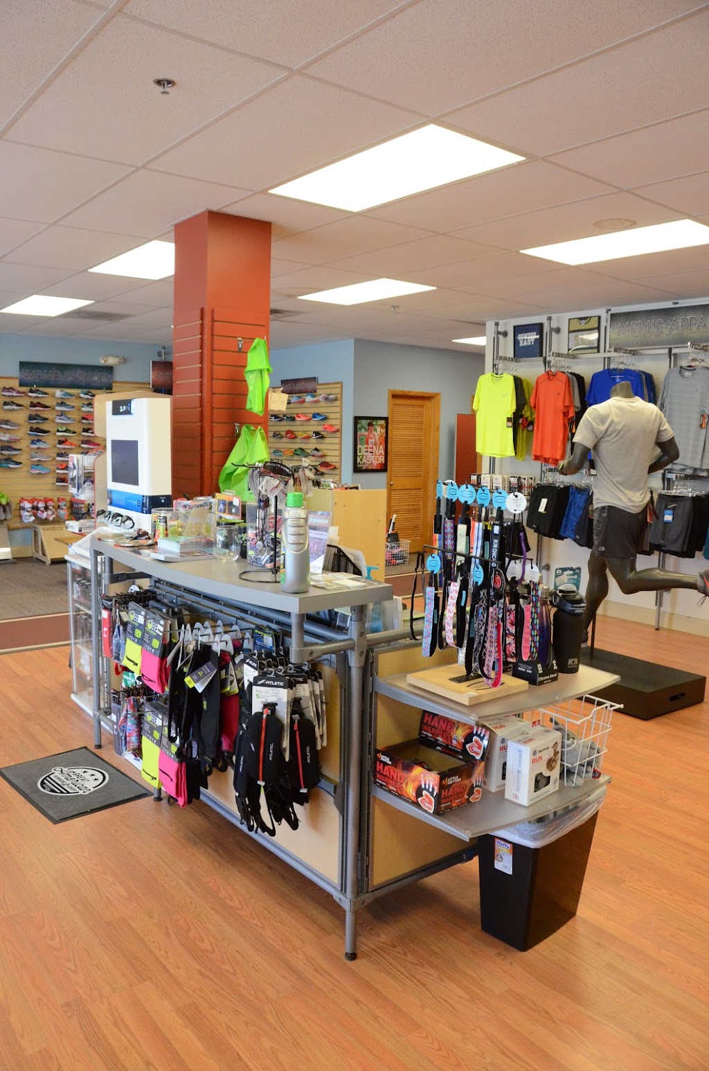 Dick Pond Athletics Lisle | 2775 Maple Ave, Lisle, IL 60532, USA | Phone: (630) 357-6884