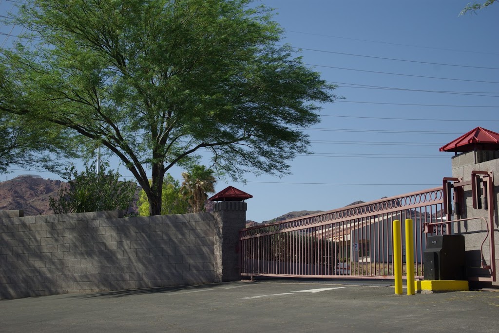 Canyon Road Self Storage | 704 Canyon Rd, Boulder City, NV 89005, USA | Phone: (702) 294-5025