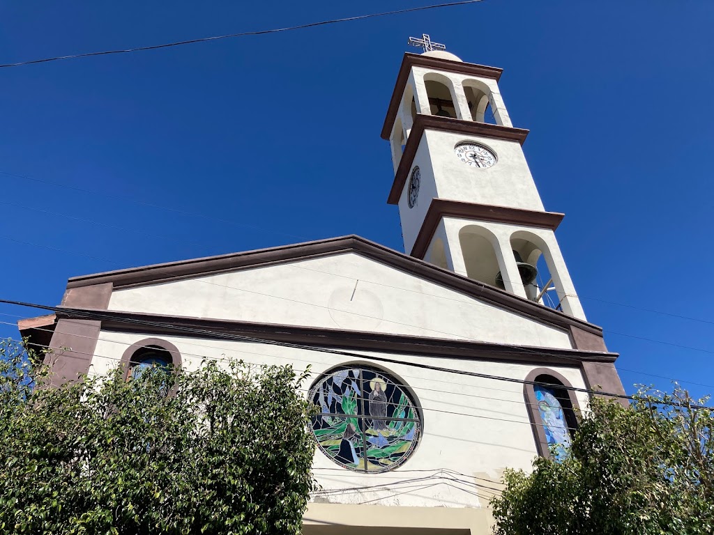 Parroquia de Nuestra Señora de Lourdes | Valentin, Presa Álvaro Obregón y o Avenida V. Gómez Farias 10, Presa Rodriguez, 22124 Tijuana, B.C., Mexico | Phone: 664 902 3628