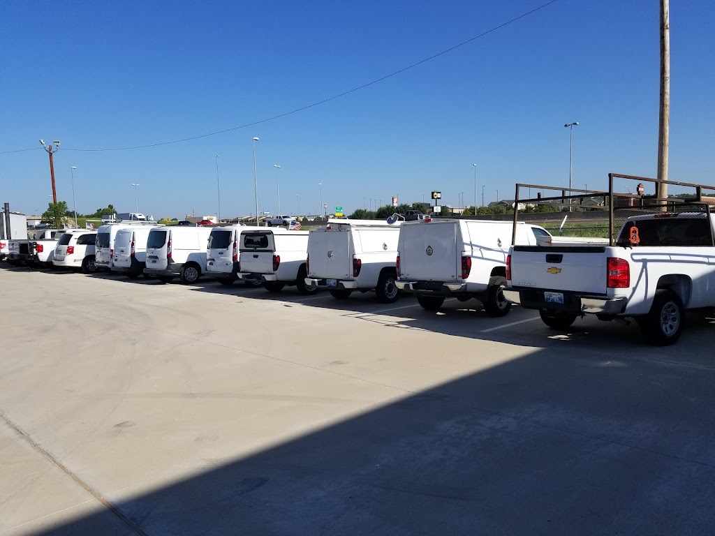 OK Work Trucks | 6816 W Interstate 40 Service Rd, Oklahoma City, OK 73128, USA | Phone: (405) 604-0300