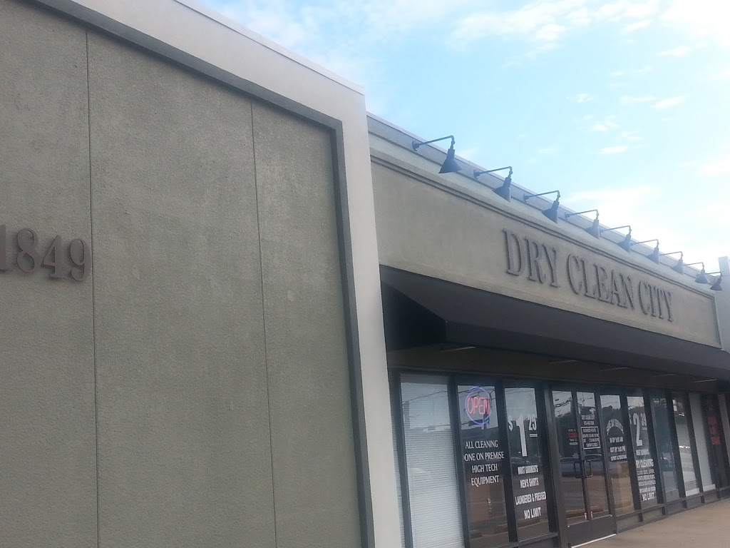 Dry Clean City | 1849 Frankford Rd E #100, Carrollton, TX 75007, USA | Phone: (972) 492-7300