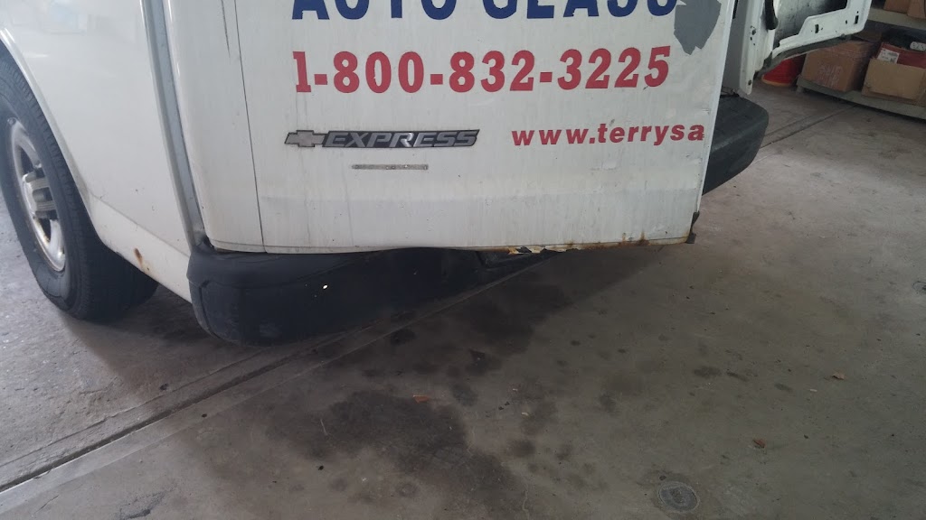 Terrys Auto Glass | 6314 US-30, Greensburg, PA 15601, USA | Phone: (724) 832-2200