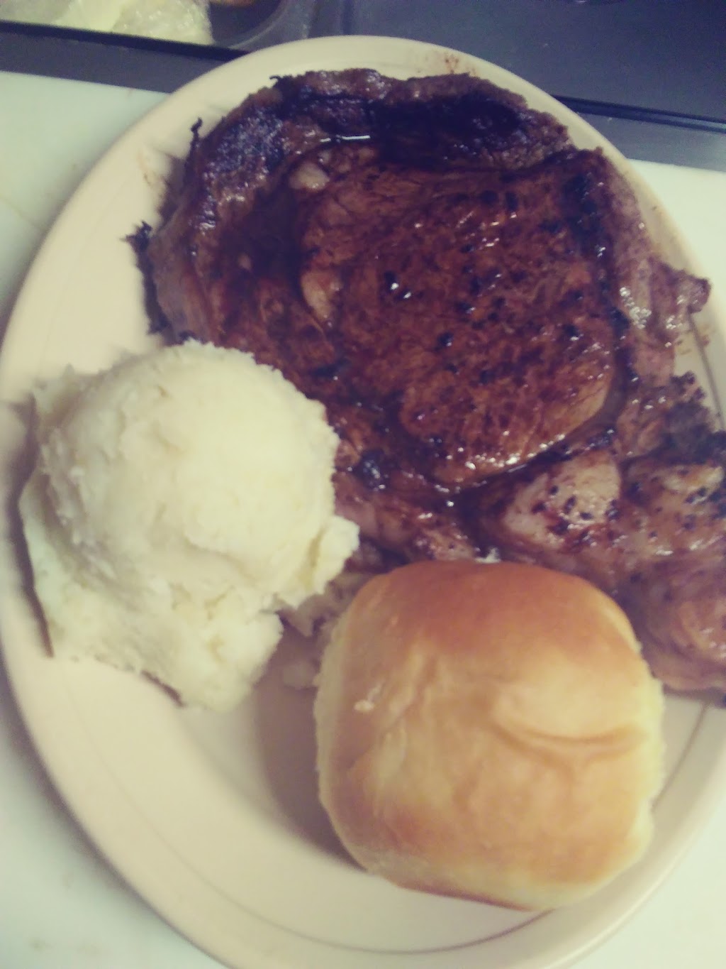 Hilltop Restaurant & Steak | 1104 Walnut St, Cedar Vale, KS 67024, USA | Phone: (620) 758-5075