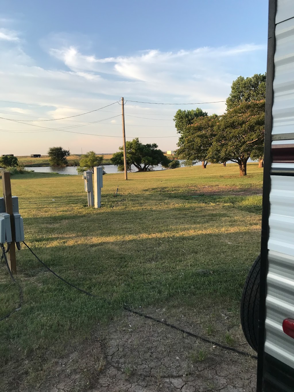 Wittrock Lake RV Park | 15536 E 864 Rd, Okarche, OK 73762, USA | Phone: (405) 640-4910