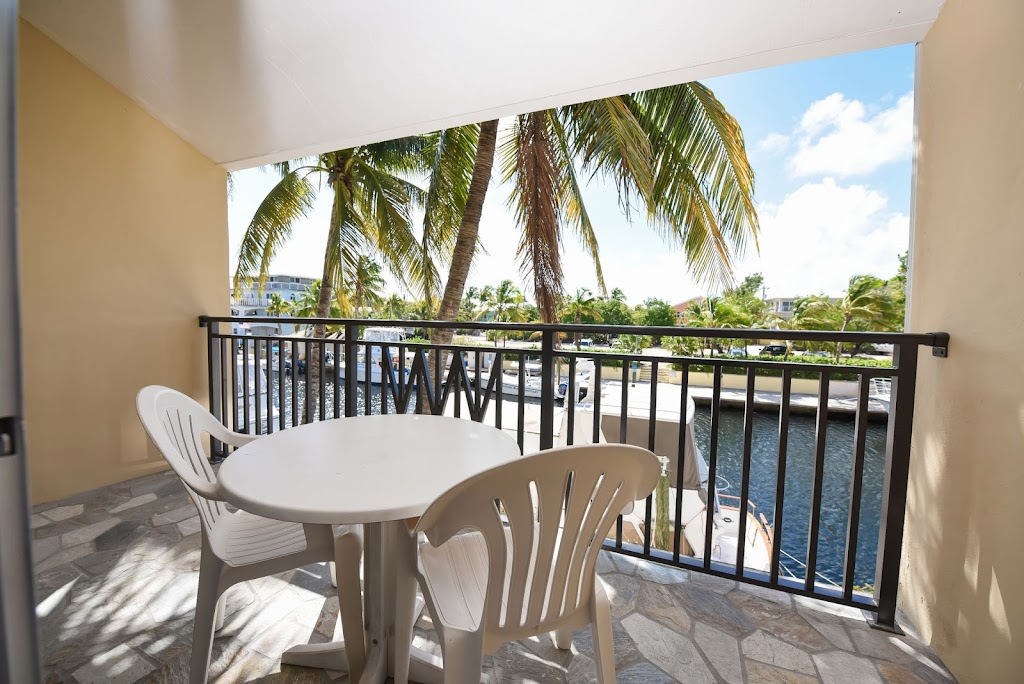 Waterside Suites and Marina | 201 Ocean Dr, Key Largo, FL 33037, USA | Phone: (305) 451-5081