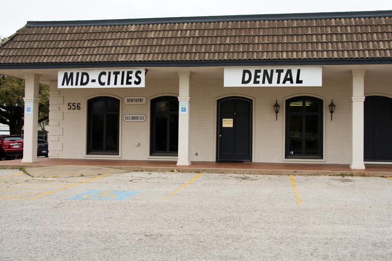 Mid Cities Dental | 556 W Bedford Euless Rd Suite E, Hurst, TX 76053, USA | Phone: (817) 282-9321