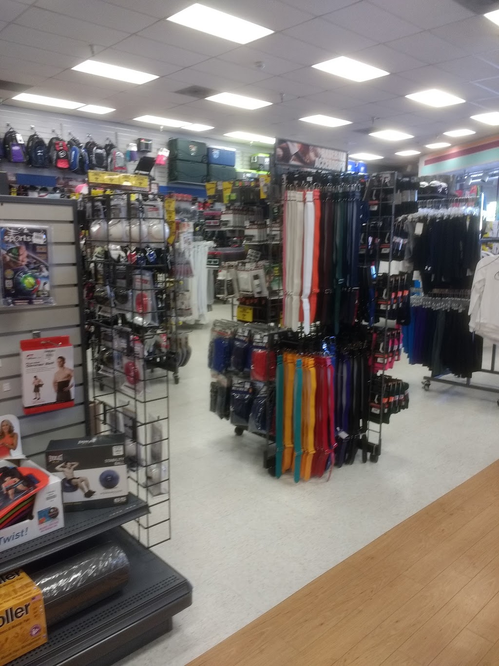 Big 5 Sporting Goods | 150 Cochrane Rd, Morgan Hill, CA 95037, USA | Phone: (408) 779-0683