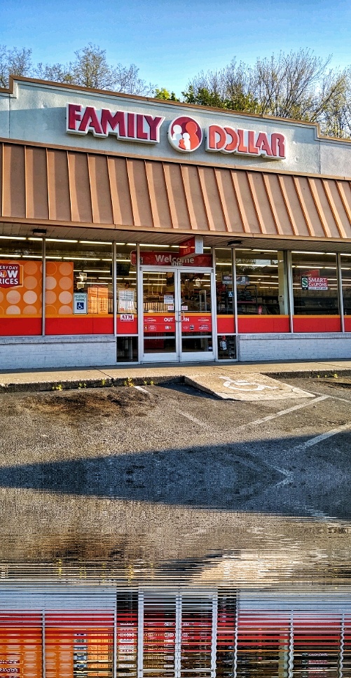 Family Dollar | 1961 Brownsboro Rd, Louisville, KY 40206, USA | Phone: (502) 822-7939