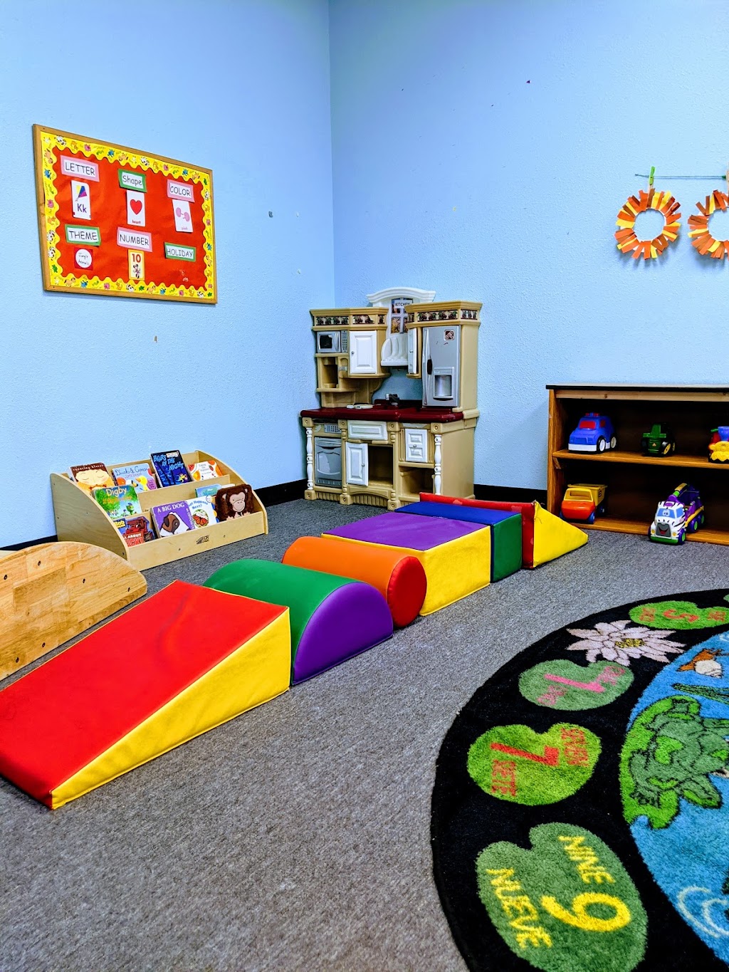 Amazing Beginnings Montessori & Child Care | 3105 65th St E #100, Inver Grove Heights, MN 55076, USA | Phone: (651) 451-4433