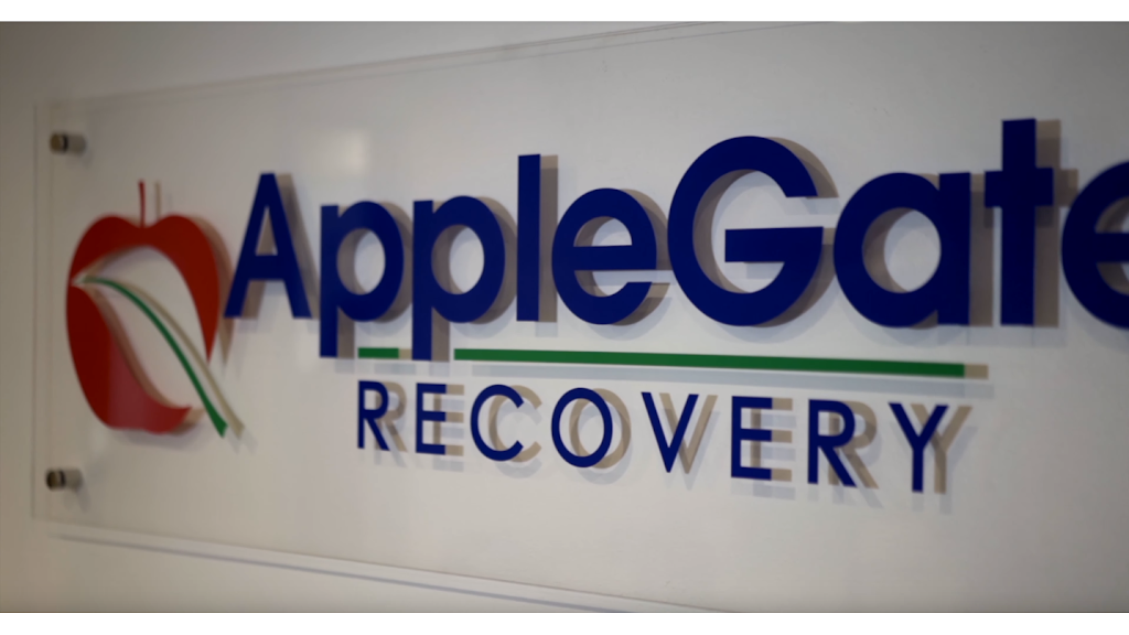 AppleGate Recovery Lewisville | 560 W Main St Suite 203, Lewisville, TX 75057 | Phone: (469) 470-1151
