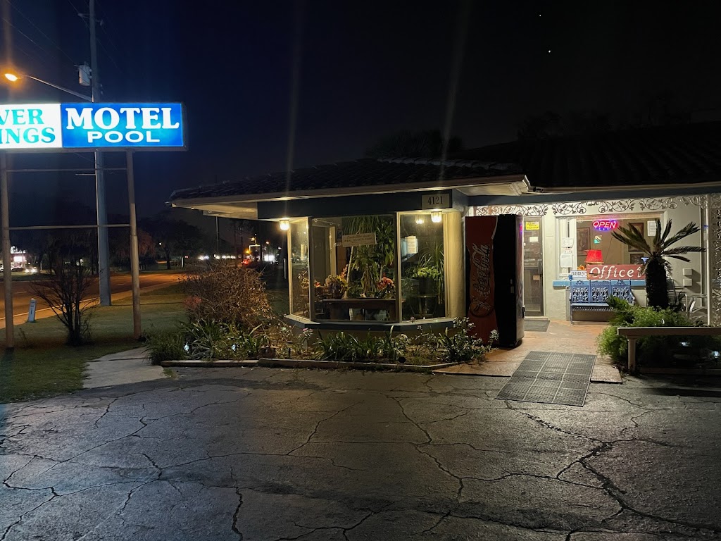Silver Springs Motel | 4121 E Silver Springs Blvd, Ocala, FL 34470, USA | Phone: (352) 236-4243