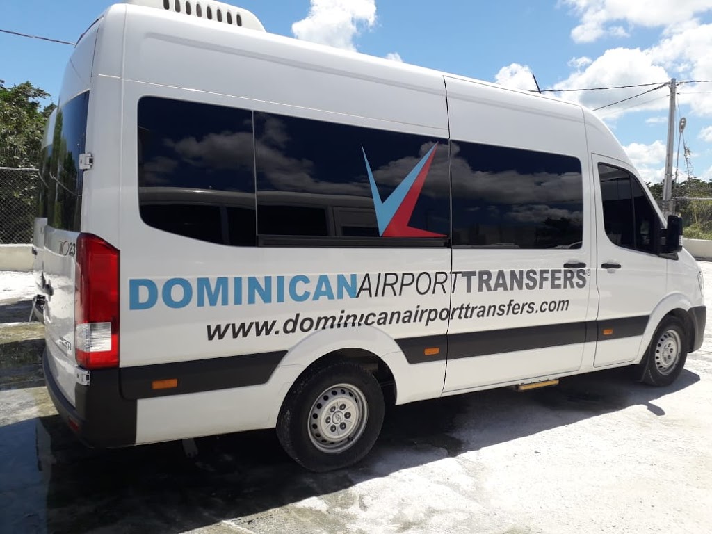 Dominican Shuttles | 3985 Prairie Reserve Blvd, Orlando, FL 32824, USA | Phone: (321) 525-1096
