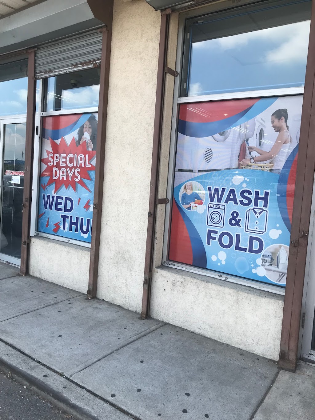 Ez Wash Laundromat | 1431 McCarter Hwy, Newark, NJ 07104, USA | Phone: (973) 481-0673