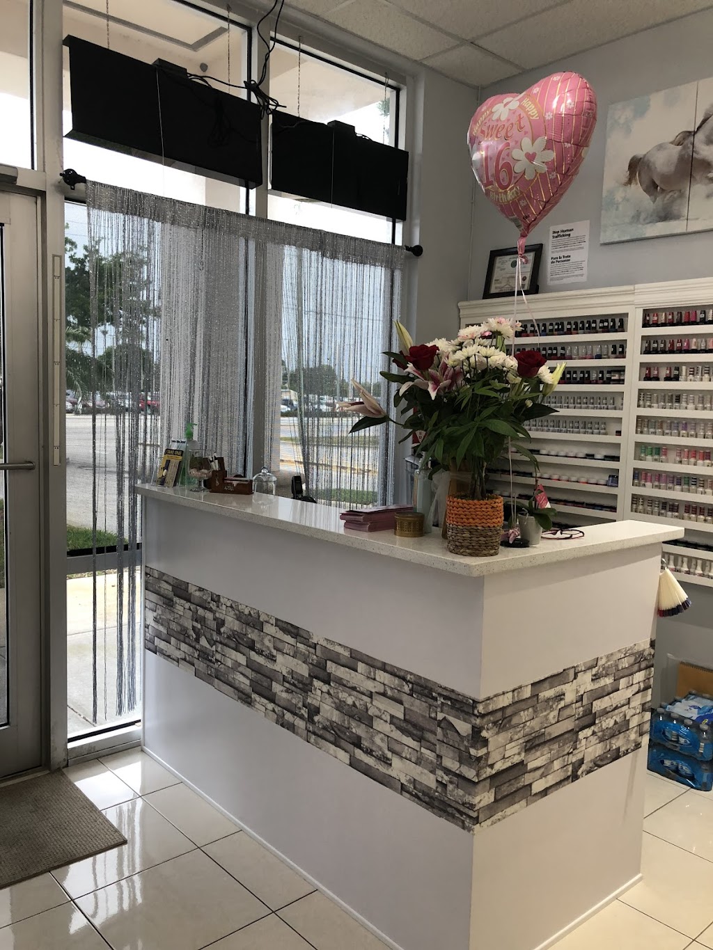 Paradise Spa & Nails | 8750 N Pk Blvd, Seminole, FL 33777, USA | Phone: (727) 391-3719