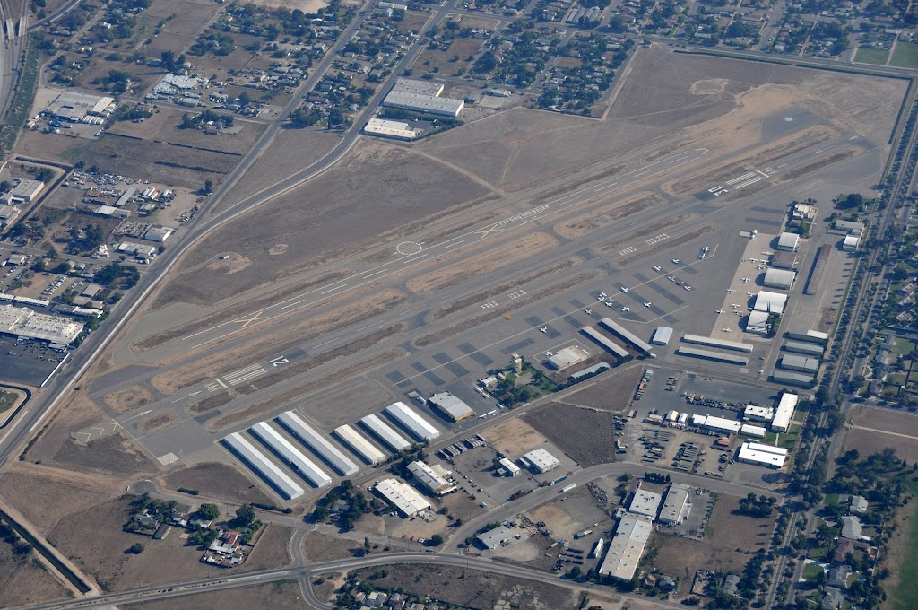 Fresno Chandler Executive Airport | 510 W Kearney Blvd, Fresno, CA 93706, USA | Phone: (559) 621-4500