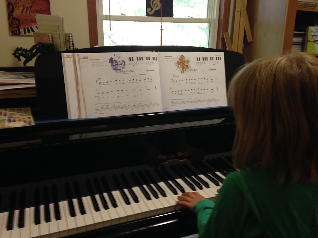 Gift of Piano Studio - Piano Lessons by Teacher Samantha Quant | 1863 164th Ln NE, Ham Lake, MN 55304, USA | Phone: (612) 386-3039