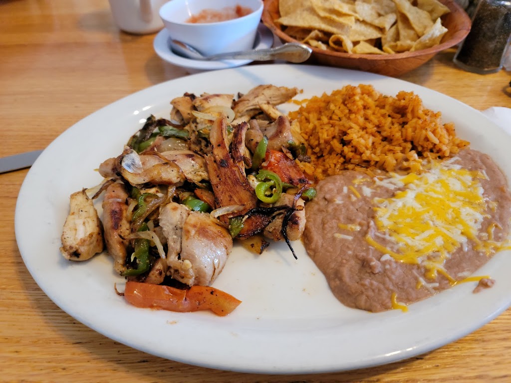 Delgados Restaurant | 517 E Main St, San Jacinto, CA 92583, USA | Phone: (951) 487-8343